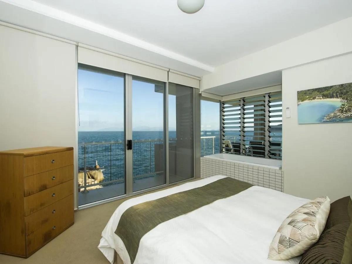 1 Bright Point Apartment 4201 Nelly Bay