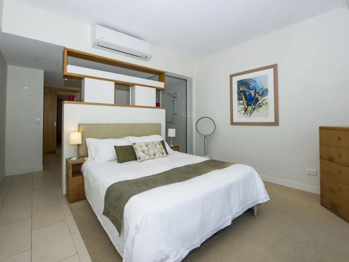 1 Bright Point Apartment 4201 Nelly Bay