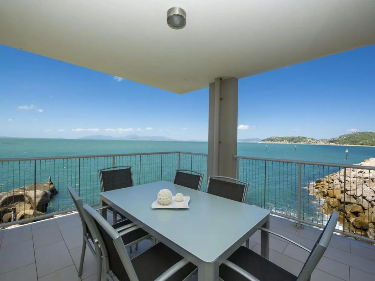 1 Bright Point Apartment 4201 Nelly Bay